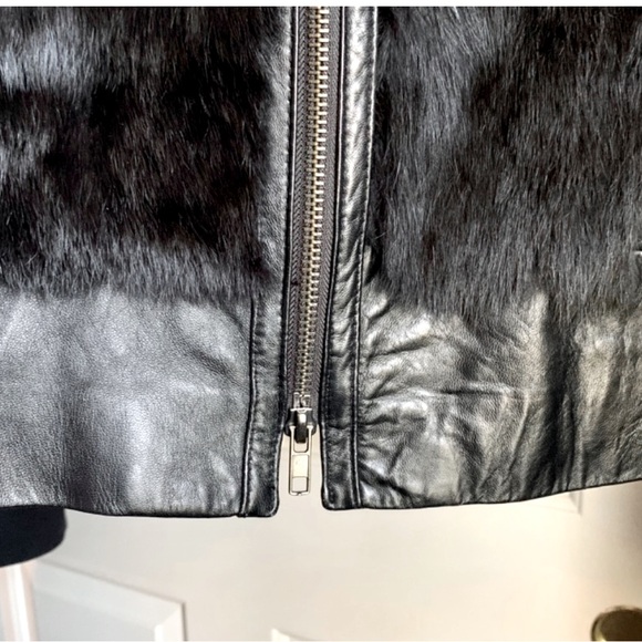 Guess Coat with Genuine Leather & Fur, Size Small - Picture 5 of 5